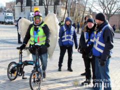 В Киеве на транс-марше задержали шестерых участников потасовки