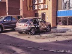 В центре Харькова взорвали Nissan