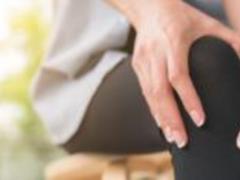 The first unexpected symptom of rheumatoid arthritis