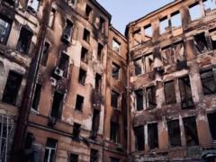 Работы по демонтажу конструкций в одесском колледже остановили из-за тумана