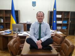 Министр юстиции Малюська пожаловался на низкую зарплату