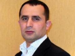 Украина депортировала оппозиционного блогера в Азербайджан, там его арестовали