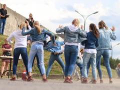 Эстонцы смогут выдвигать законодательные инициативы с 16 лет