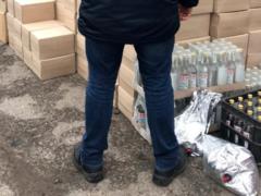 У харьковчанина изъята партия фальсифицированного алкоголя, спирта и сигарет на 840 тыс. грн.