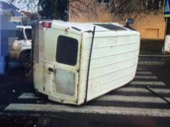 В Харькове на Целиноградской произошло ДТП с переворотом