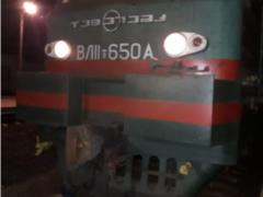 На Харьковщине под колесами поезда погибли два человека