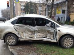 В центре Харькова тройное ДТП