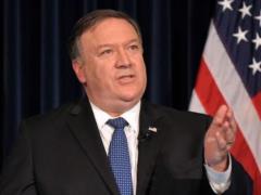 Помпео перенес поездку в Украину