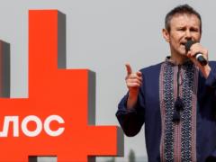 Вакарчук в стихах ответил на новогоднее обращение Зеленского