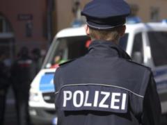 Полиция Германии тайно следит за гражданами через мобильные телефоны