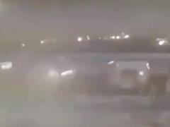 Появилось новое видео момента попадания ракет по самолету МАУ