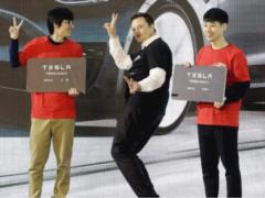 Курс акций Tesla впервые в истории перевалил за $500