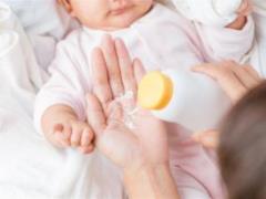 Baby powder and ovarian cancer: how are they related, scientists explain
