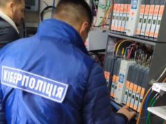 Кіберполіції викрила провайдера який незаконно розповсюджував українські телепрограми