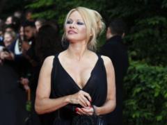 Памела Андерсон с шести лет подвергалась сексуальному насилию - СМИ