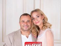 Виктор Павлик рассекретил дату свадьбы с молодой возлюбленной