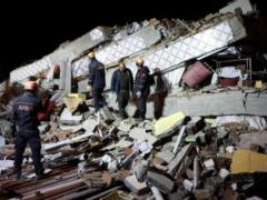 Число жертв землетрясения в Турции достигло 39 человек