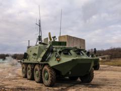In Kharkov, guards gunners master a new control machine