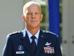 Глава Космических сил США обвинил Россию в слежке за спутником