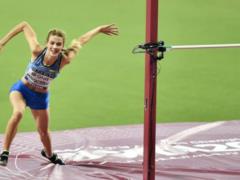 Украинские легкоатлетки выиграли золотые награды на турнире в Шотландии