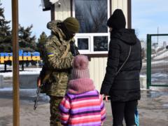 Работа КПВВ Марьинка временно приостановлена