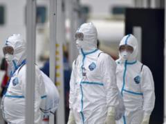 Зеленский пригрозил политикам за попытки сорвать эвакуацию из Уханя