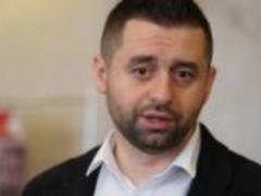 Рассмотрение земельных поправок займет до 3 месяцев - Арахамия