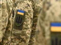 На Житомирщине армеец повесился в душе