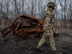 On the Lugansk direction fighters used barrel artillery