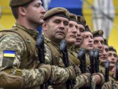 В Раде появились предложения Зеленского по отмене закона о строевом уставе ВСУ