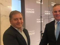Депутат ОПЗЖ мог заразить коронавирусом всю Верховную Раду