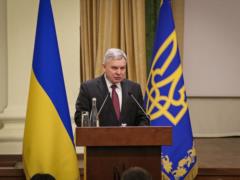 У Порошенко считают министра обороны Украины врагом государства
