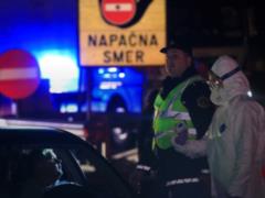 На границе между Италией и Словенией застряли 100 украинцев
