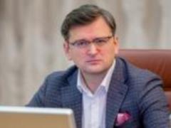 Почти 1800 украинцев за границей просят дипучреждения помочь вернуться в Украину
