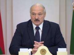 Лукашенко назвал психозом ситуацию с пандемией коронавируса
