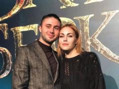 Певица ALYOSHA поделилась нежным семейным фото