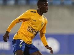 Chelsea and West Ham fight for Chiquinho