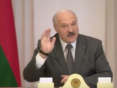Лукашенко отказался эвакуировать белорусов из-за границы