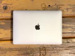 Новый MacBook оказался слабее старого планшета