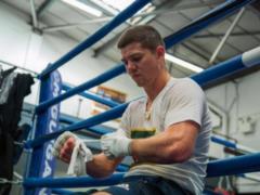 Бывший соперник Ломаченко оценил шансы украинца в бою с Лопесом
