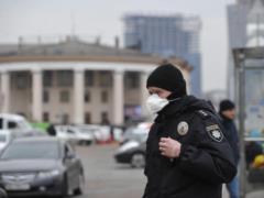 Полицейские составили 3120 админпротоколов за нарушение правил карантина