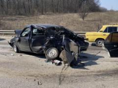 ДТП на окружной в Харькове: в больницу доставлены два человека