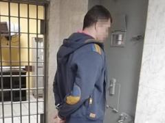 В Киеве задержали мужчину, который напал на съемочную группу в Гидропарке