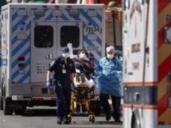 В США за последние сутки снова умерло более 1100 человек от коронавируса