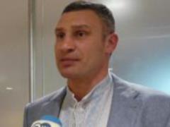 Больницы Киева оснащены 390 аппаратами ИВЛ, - Кличко