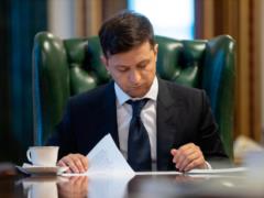 Закон про відкриття ринку землі в Україні направили на підпис Зеленському