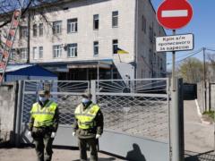 Sumy guardsmen guard regional infectious diseases hospital