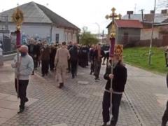 Заставь глупца богу молиться: на Львовщине священник устроил крестный ход