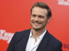 Звезда сериала  Чужестранка  прокомментировал слухи о своей  гомосексуальности 