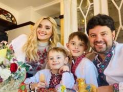  Самые родные : Ирина Федишин поделилась трогательным семейным снимком